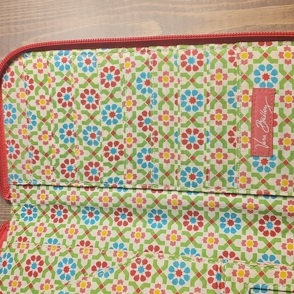 Vera Bradley Colorful Paisley Travel Organizer - Picture 5 of 7